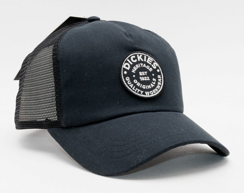 Kšiltovka Dickies Trucker  s motivem PRAGO PYČO | Fanshop Prago Union
