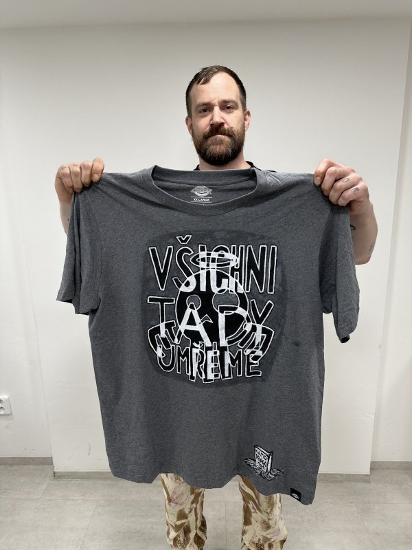 VYPRODÁNO !!! Triko 1z1 VŠICHNI TADY UMŘEME | Fanshop Prago Union