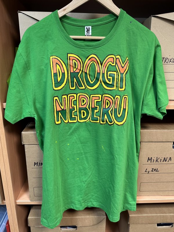 VYPRODÁNO!!! Triko 1z1 Drogy neberu...green or | Fanshop Prago Union