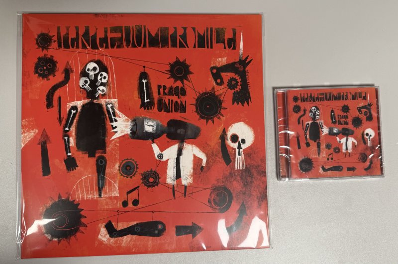 Sada - 2 vinyl Perpetuum promile a CD Perpetuum promile | Fanshop Prago Union