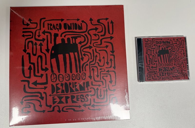 Sada - 3 vinyl Dezorient express a CD Dezorient express | Fanshop Prago Union